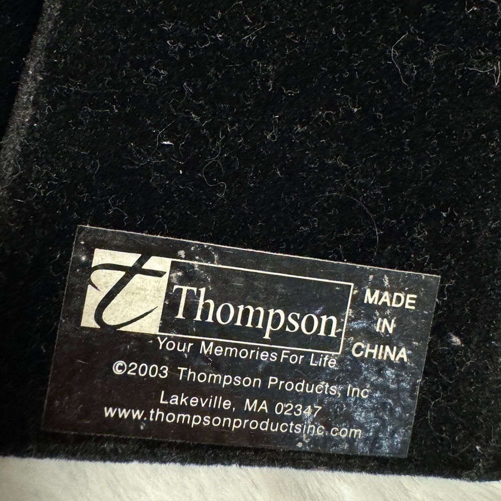 2003 Sisters Thompson Photo Frame 6X8 Gold Heavy Scrollwork Pearls Fancy VTG - Picture 7 of 15